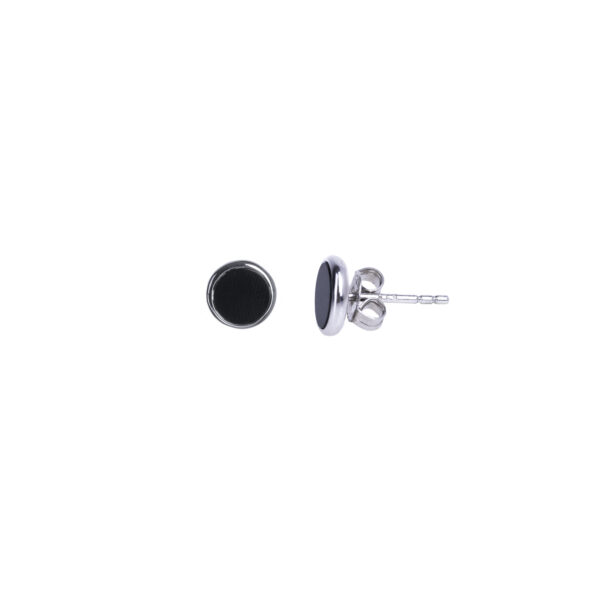 Silver stud earrings with onyx