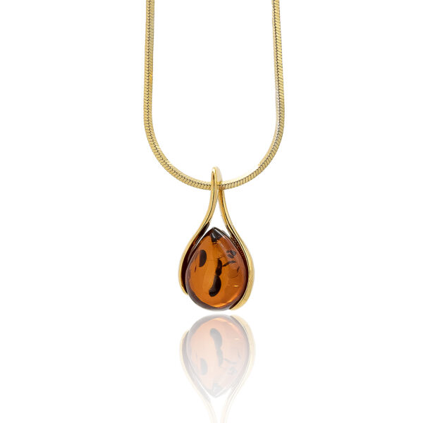 Victoria necklace with cognac amber
