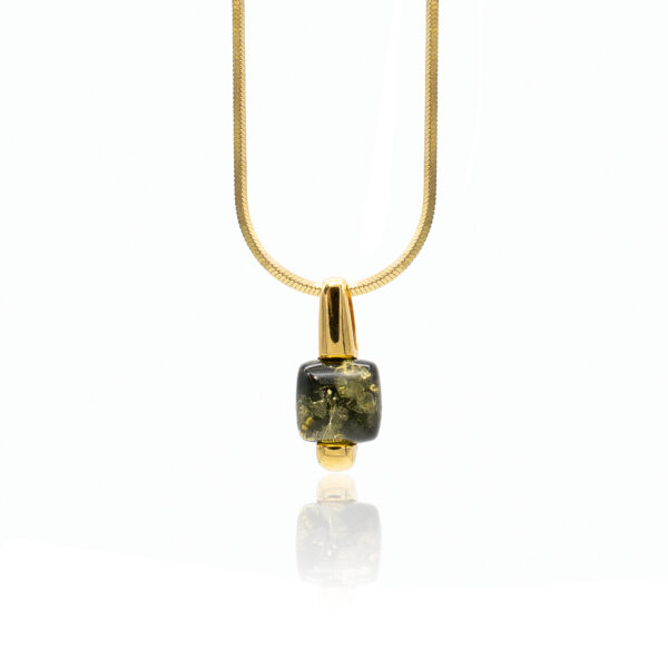 Cornelia necklace with green amber